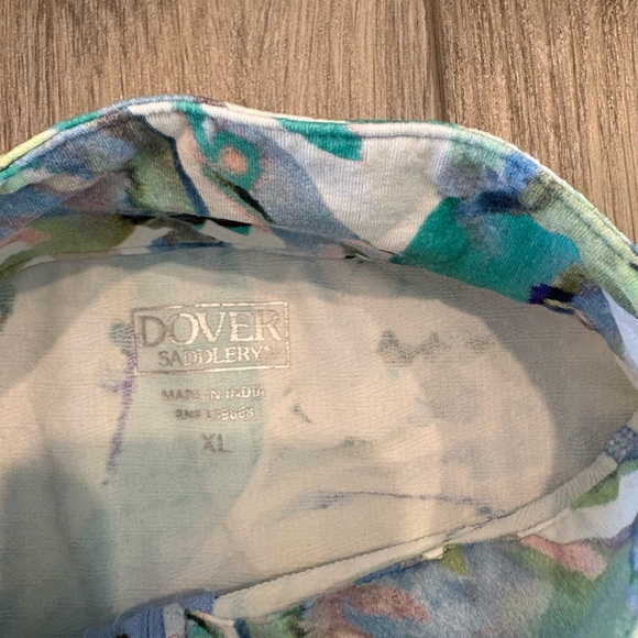 Dover Abstract Patterned Sleeveless Top - Picture 2 of 2